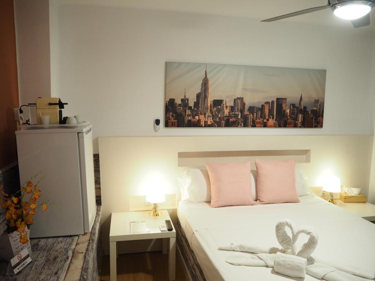 Valencia Suits You: Adults-Only Centro Historico with Auto Check-In Exterior photo